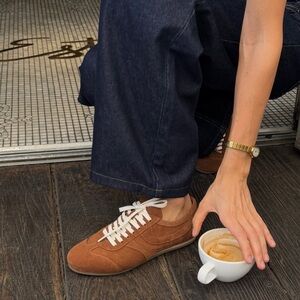 NWT H&M Brown Suede Sneakers 🍂